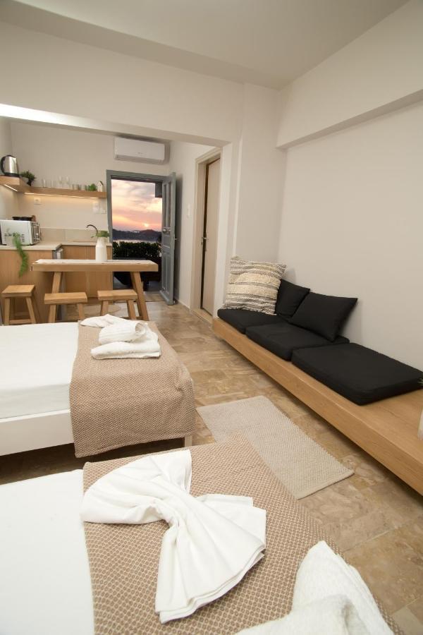 Myrties Horizon Hotel Kalymnos מראה חיצוני תמונה